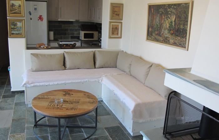 Balkonikarystos Apartment ภายนอก รูปภาพ