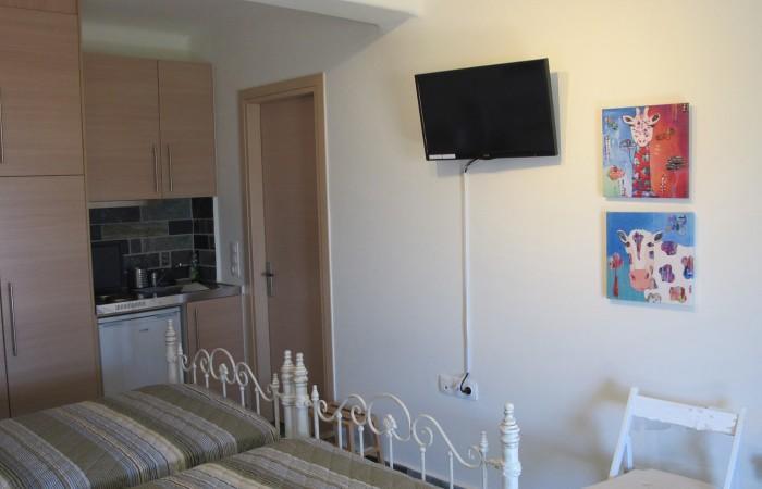 Balkonikarystos Apartment ภายนอก รูปภาพ