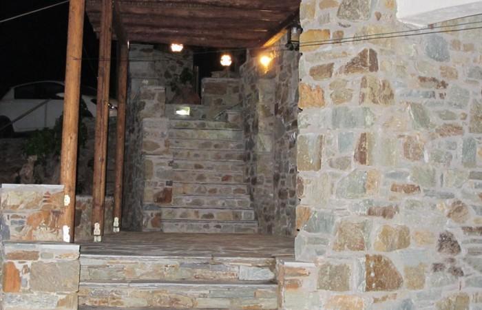 Balkonikarystos Apartment ภายนอก รูปภาพ